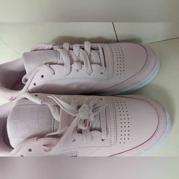 reebock shoes (club c 85) - Picture 3 of 5